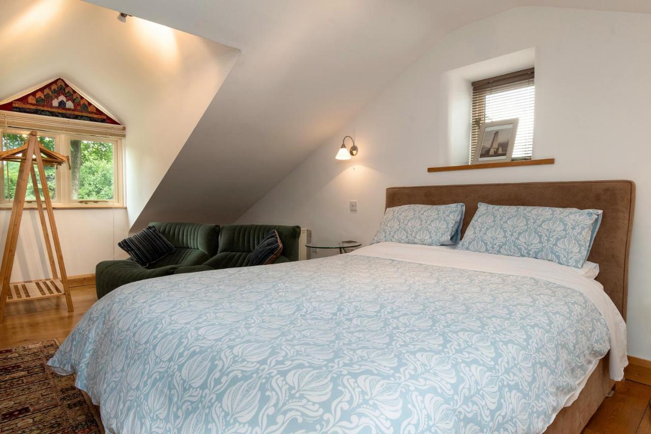 Finest Retreats - The Cottage - Luxury 1 Bed Cottage Rhydymwyn Extérieur photo