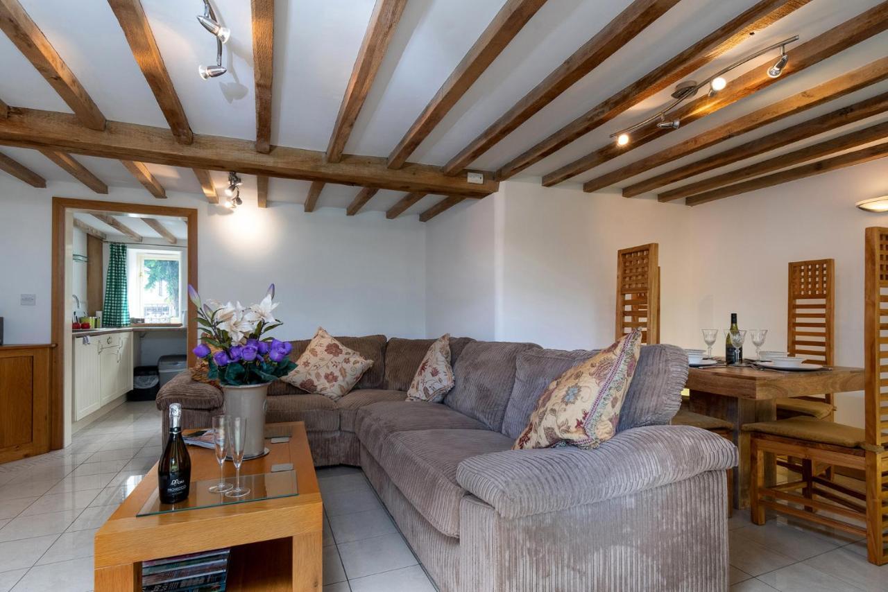 Finest Retreats - The Cottage - Luxury 1 Bed Cottage Rhydymwyn Extérieur photo